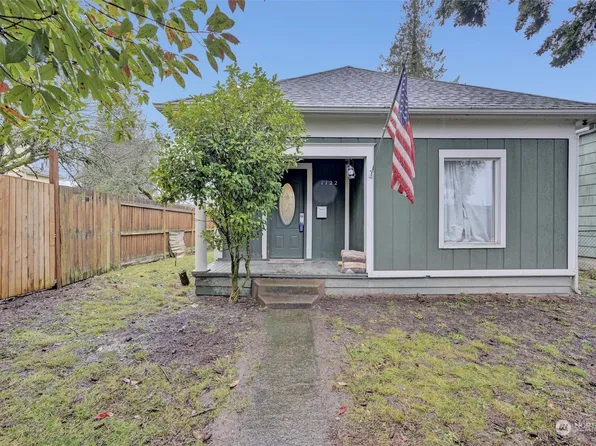 1122 S Fife Street, Tacoma, WA 98405