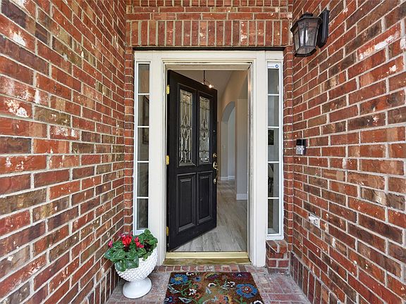 4th image of 21118 Meadow Ash Ct
