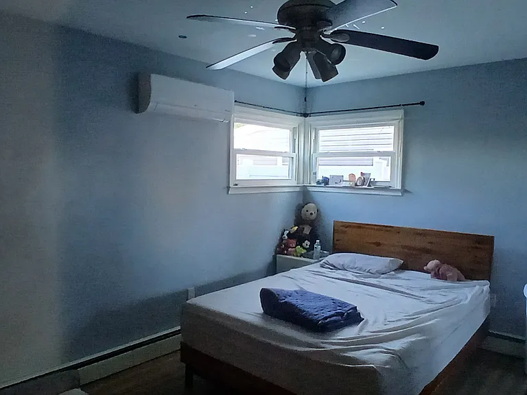 444 Remsen Ave — Photo 14