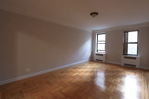 Rented by Douglas Elliman | media 7