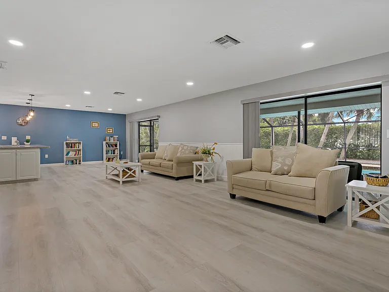 710 Treasure Boat Way — Photo 10