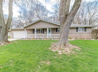 2301 S Daycor Dr, Peoria, IL 61607