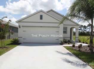 519 Armoyan Way, New Smyrna Beach, FL 32168