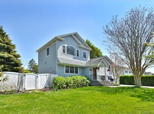 491 Charles Ave, Massapequa Park, NY 11762