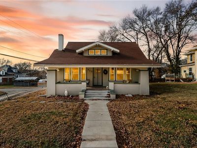 915 N 9th St, Atchison, KS, 66002