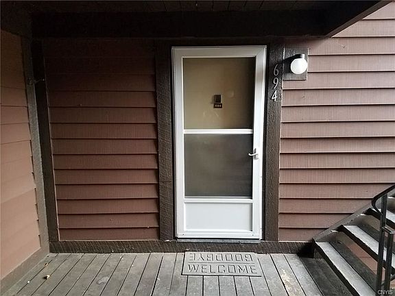 2nd image of 694 Idlewood Blvd