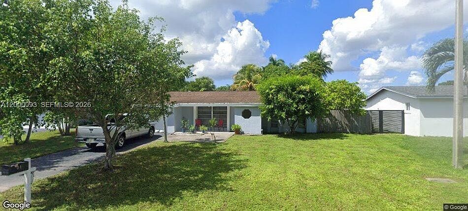 1st image of 3012 Canal Rd