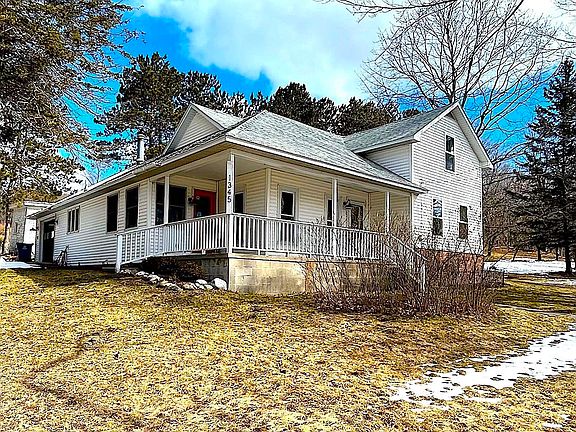 2nd image of 1345 Elm St