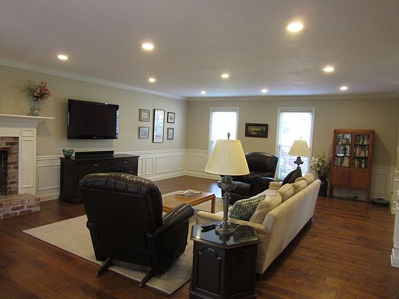 5th image of 11812 N Monticello Dr