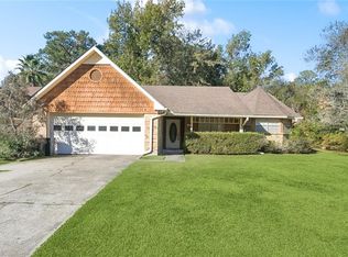 308 Woodridge Blvd, Mandeville, LA 70471