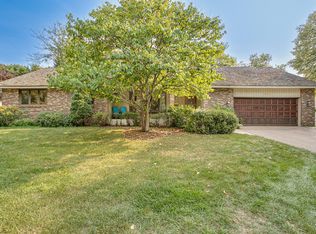 5213 W 111th St, Bloomington, MN 55437