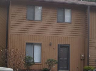 911 Lora Ln, Blacksburg, VA 24060