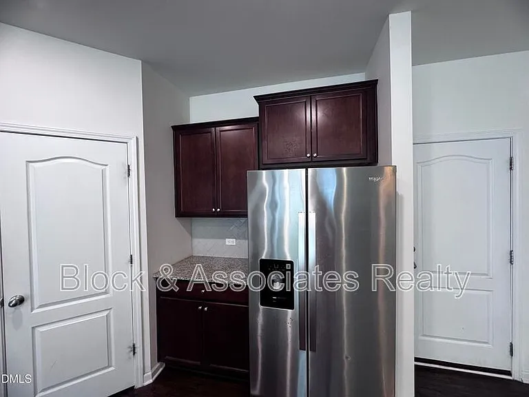 1748 Clayfire Dr — Photo 8