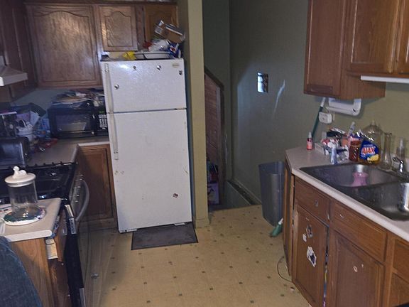 5th image of 708 Fairyland Ave