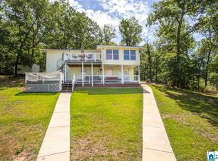 931 Blue River Dr, Lincoln, AL 35096