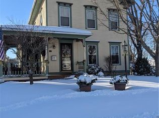 42 S Main St, New Milford, CT 06776