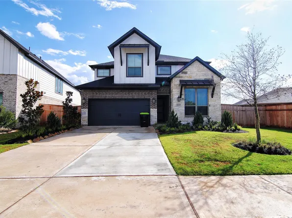 31447 Golden Cliffs Ln, Fulshear, TX 77441