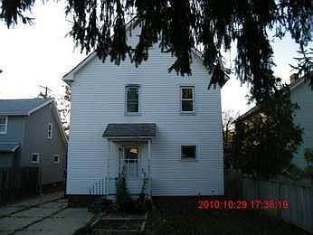 4th image of 2061 Lark St