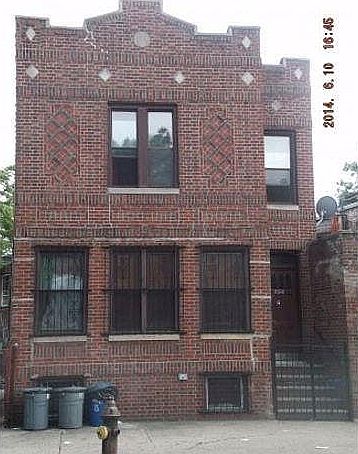 2nd image of 2516 Foster Ave