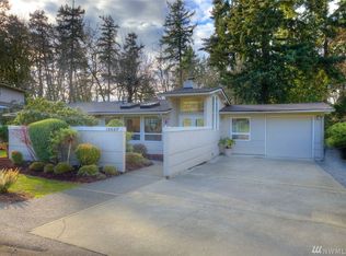 18997 Marine View Cir SW, Normandy Park, WA 98166