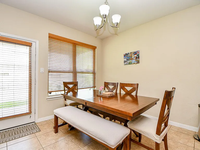4302 Trinity Creek Ct — Photo 9