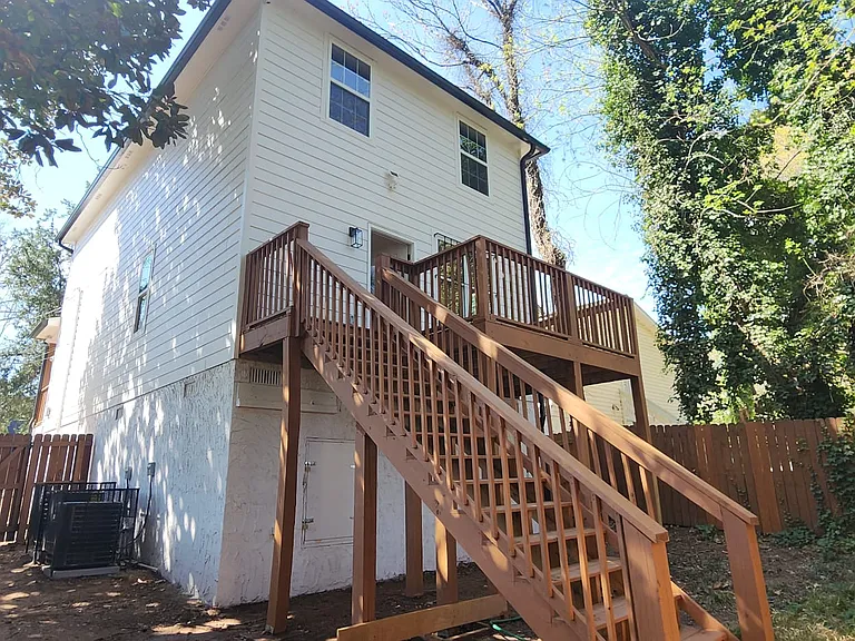 513 Roy St SW — Photo 18