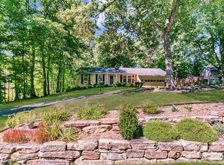7820 Skylineview Dr, Mentor, OH 44060
