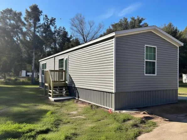 5402 Trail Dr, Seffner, FL 33584