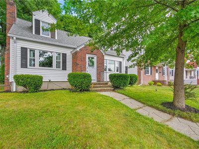 393 Sharon St, Providence, RI, 02908