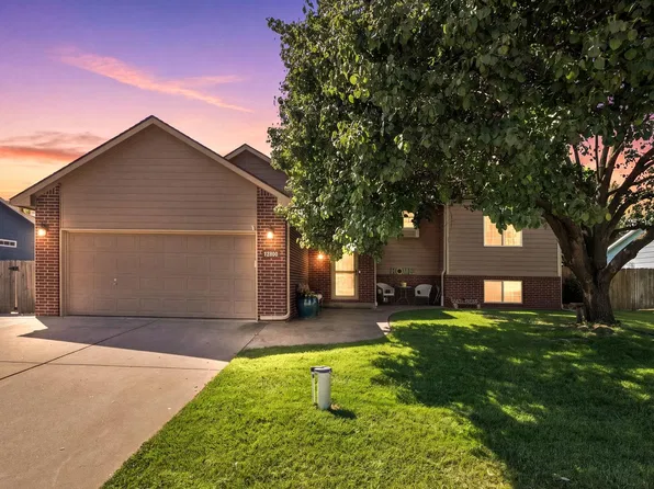 10205 W Haskell St, Wichita, KS 67209