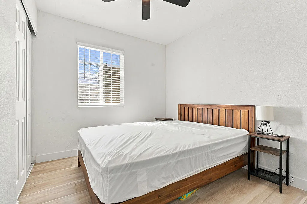 7 bed, 1150 sqft, $800 — Photo 3