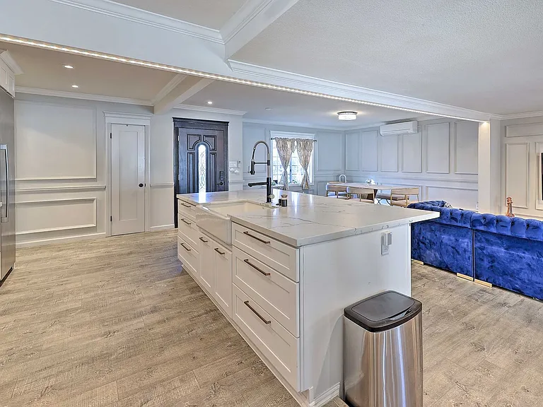 1051 Amador St — Photo 10