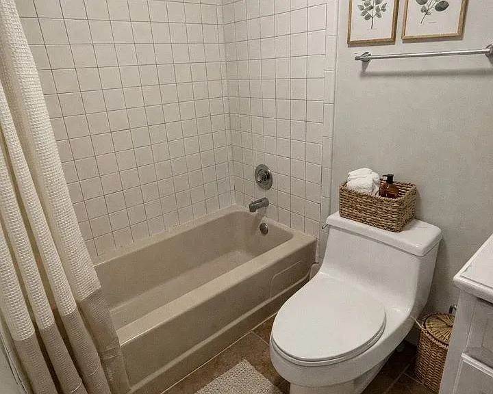 76 Nassau Street — Photo 15