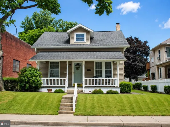 116 E Mill St, Manheim, PA 17545
