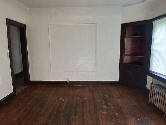 5th image of 2453 N 17th St #2