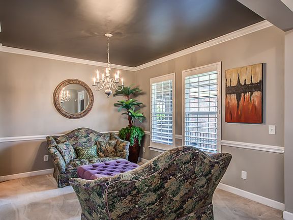 Living Room w/ plantation 