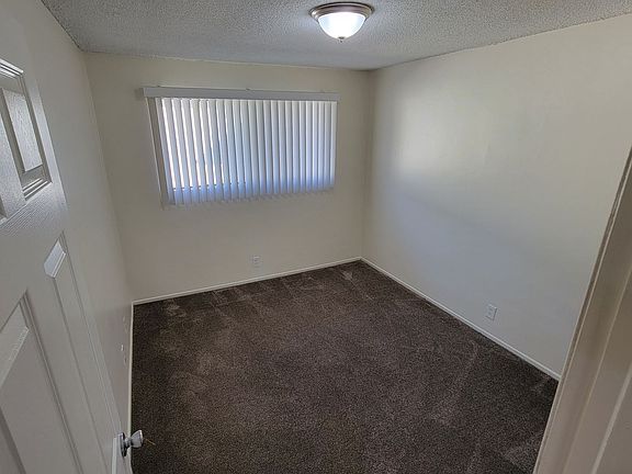5th image of 1433 W Stoneridge Ct #12