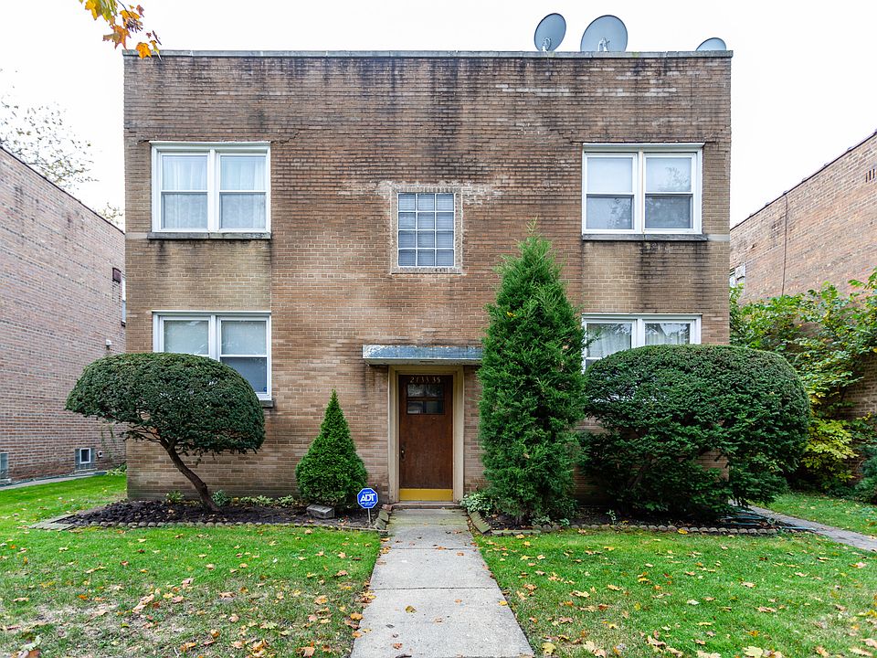1st image of 2733 W Catalpa Ave #2W