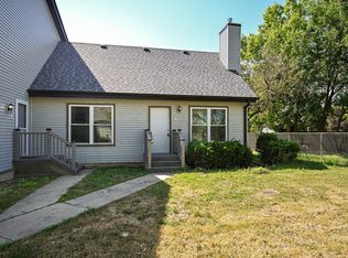 1886 Carnation Ct UNIT A, Aurora, IL 60506