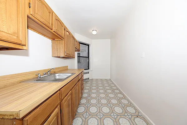 Rented by Corcoran | media 11