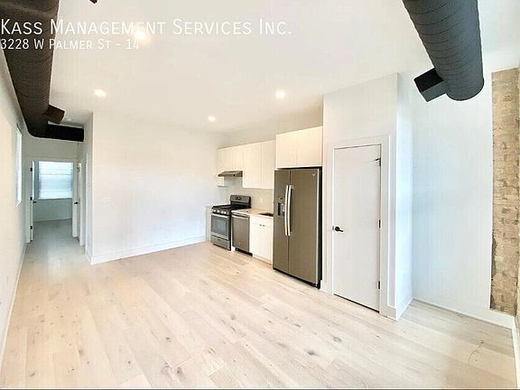 2nd image of 3228 W Palmer St #14