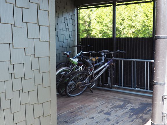 5th image of 2615 NW Harrison Blvd #15-386-01
