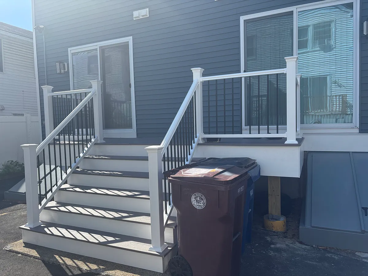 Building Photo - 21 Agatha St #A