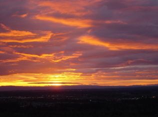 2019 NW Columbia Summit Dr, Camas, WA 98607