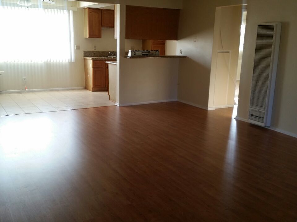 1st image of 832 W Colorado Blvd APT A