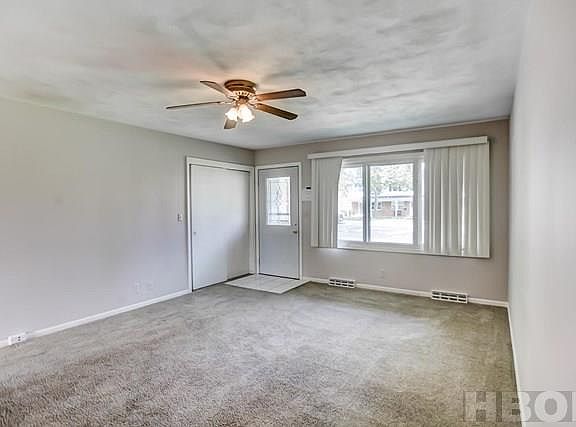 4th image of 1725 Queenswood Dr
