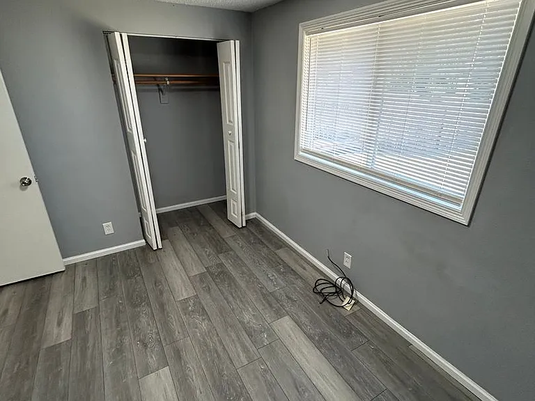 24783 Parkside Dr — Photo 17