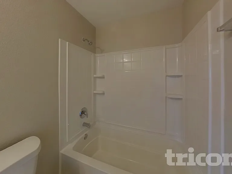 1221 Dianthus Dr — Photo 17