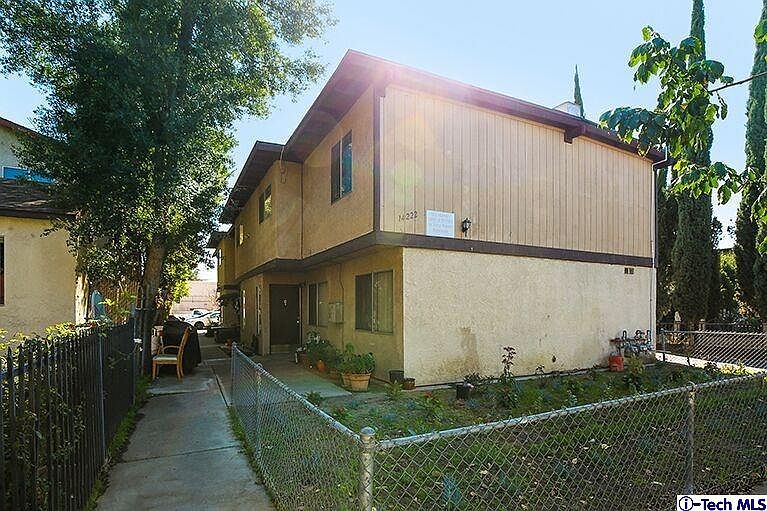 2nd image of 14222 Delano St