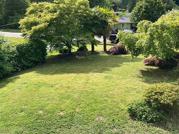 4th image of 26968 Wagner Cir NE